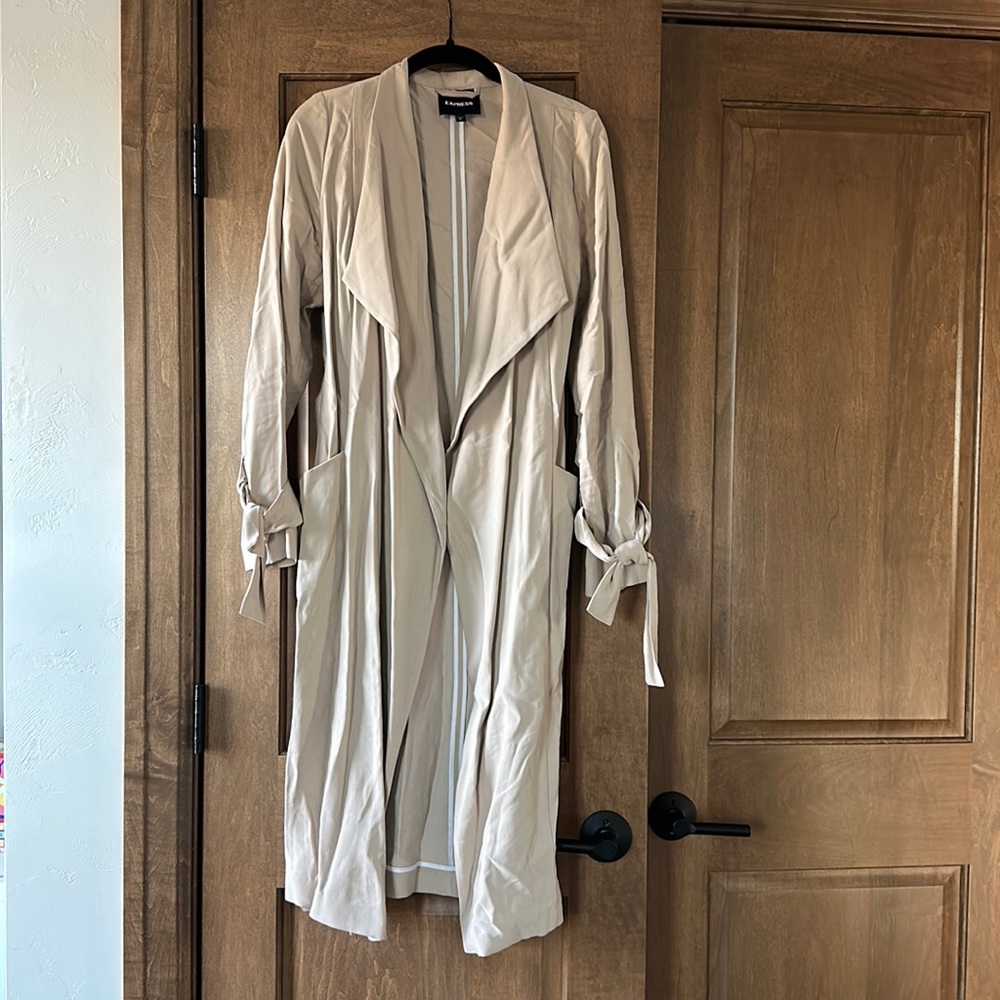 Express long jacket with belt